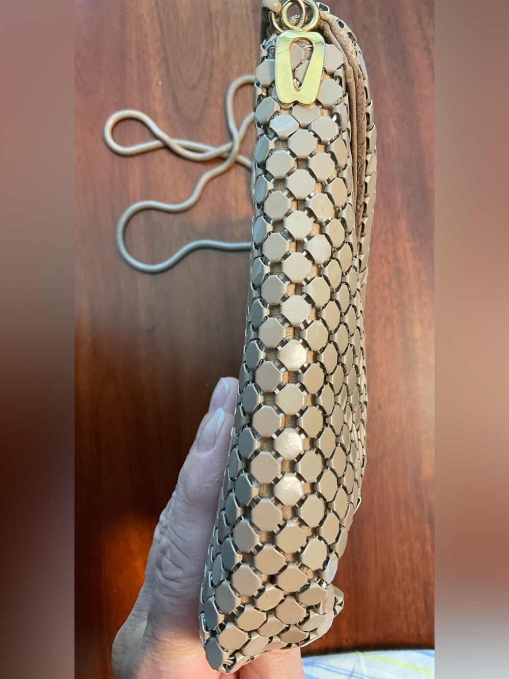 1980s Chainmail Crossbody Aluminum Mesh Shoulder Bag - Picture 4 of 13